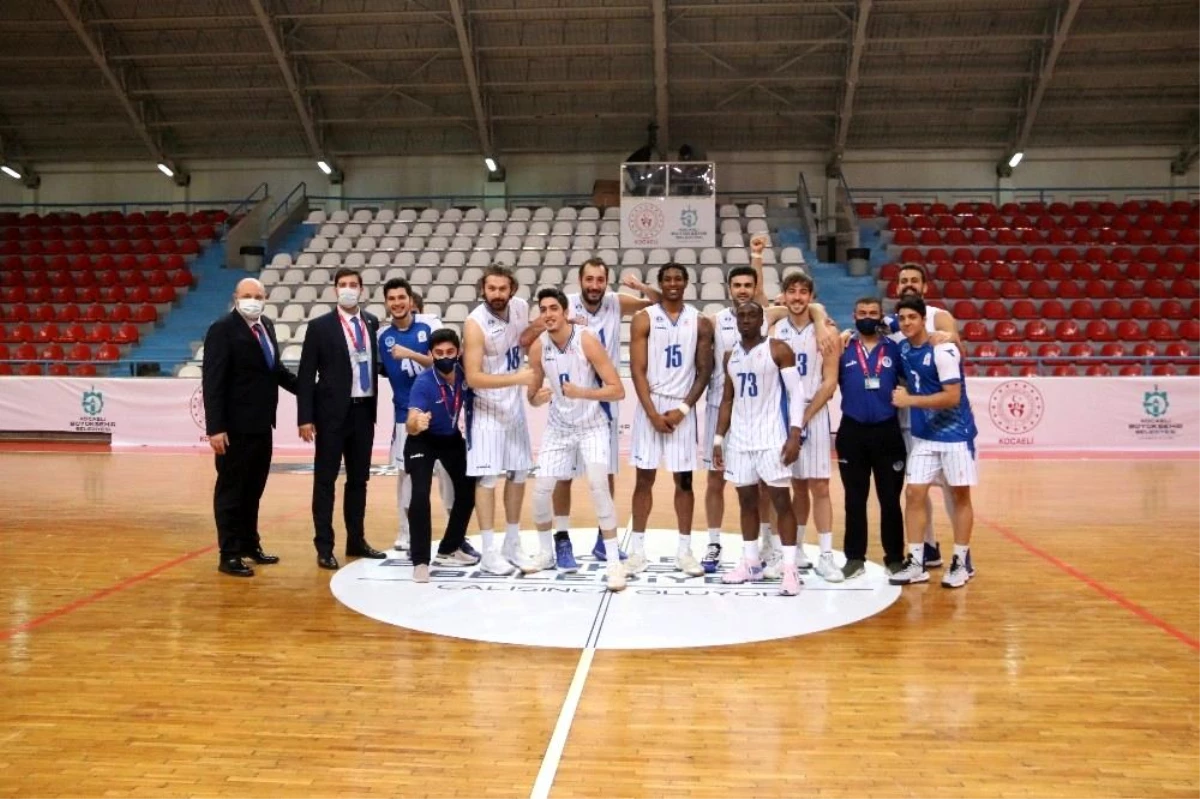 Erkekler Basketbol 1. Ligi: Kocaeli Büyükşehir Belediyesi Kağıtspor: 83 Sigortam.Net: 80