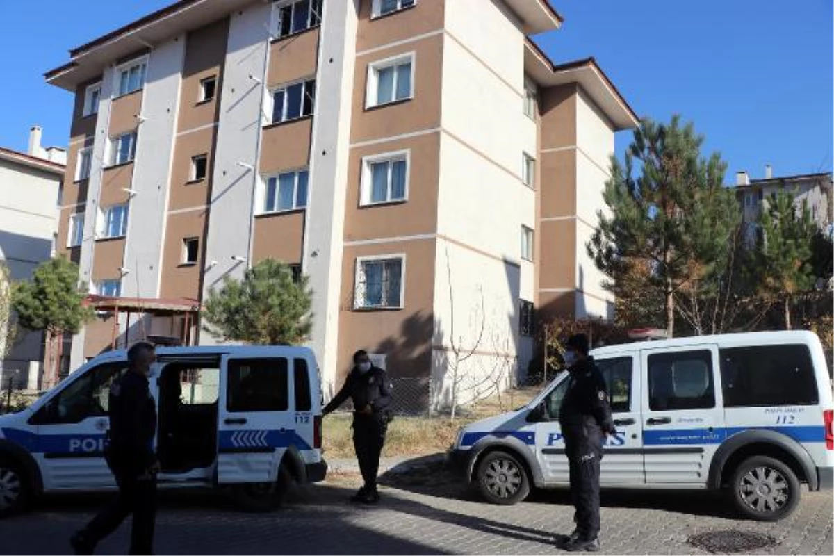 Kayseri\'de komşularını av tüfeği ile tehdit eden 2 kişiye gözaltı