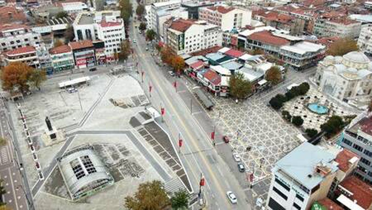 Malatya\'da hafta sonu kısıtlamasında sokaklar boş kaldı