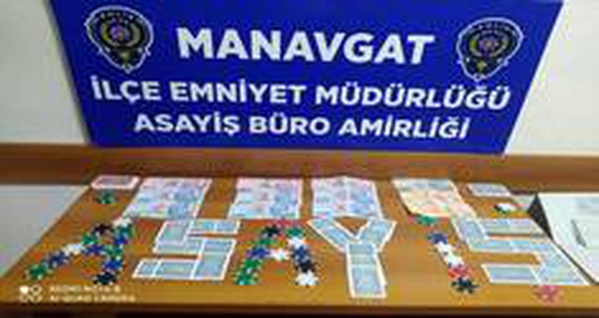 Manavgat\'ta kumar oynayan ve yer sağlayan 12 kişiye 29 bin TL ceza