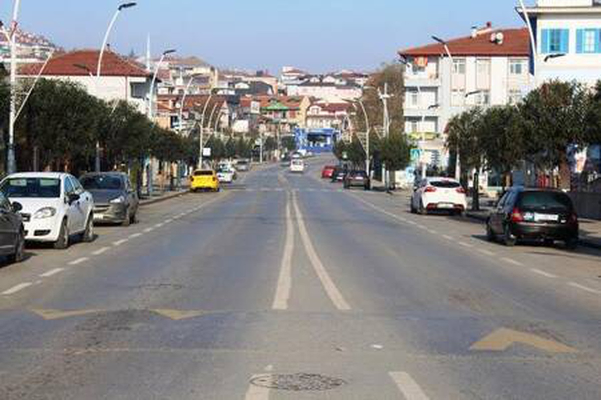 Sakarya\'da sokaklarda kısıtlama sessizliği