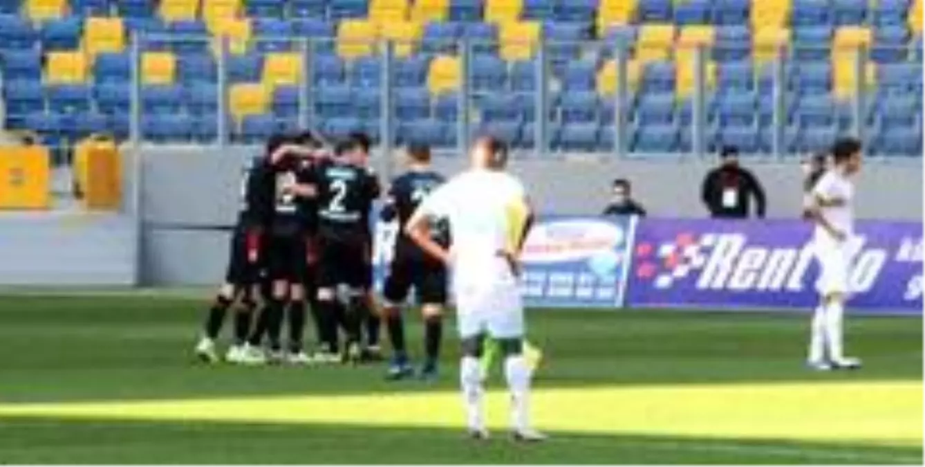 Süper Lig: Gençlerbirliği: 1 Aytemiz Alanyaspor: 0 (İlk yarı)