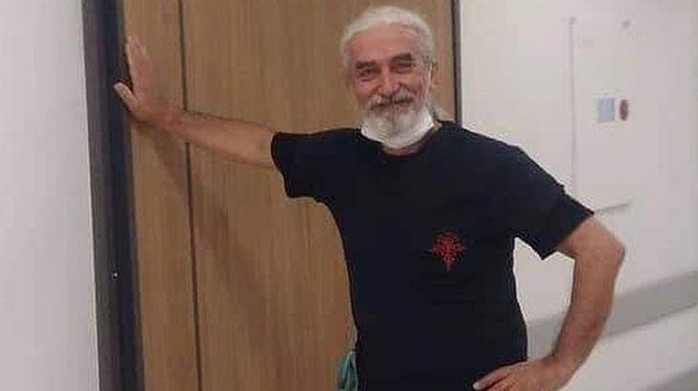 Yıllar sonra okulunu tamamlayıp göreve başlayan doktor, koronavirüse yenik düştü Yıllar sonra okulunu tamamlayıp göreve başlayan doktor, koronavirüse yenik düştü