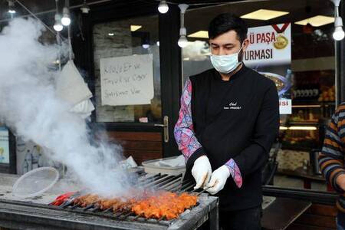 Gaziantep\'te mangal yakamayanlar, kebap siparişi veriyor