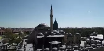 Prof. Dr. Temizel: 'Mevlana pasaportuyla dünyanın her yerine gidebiliriz'