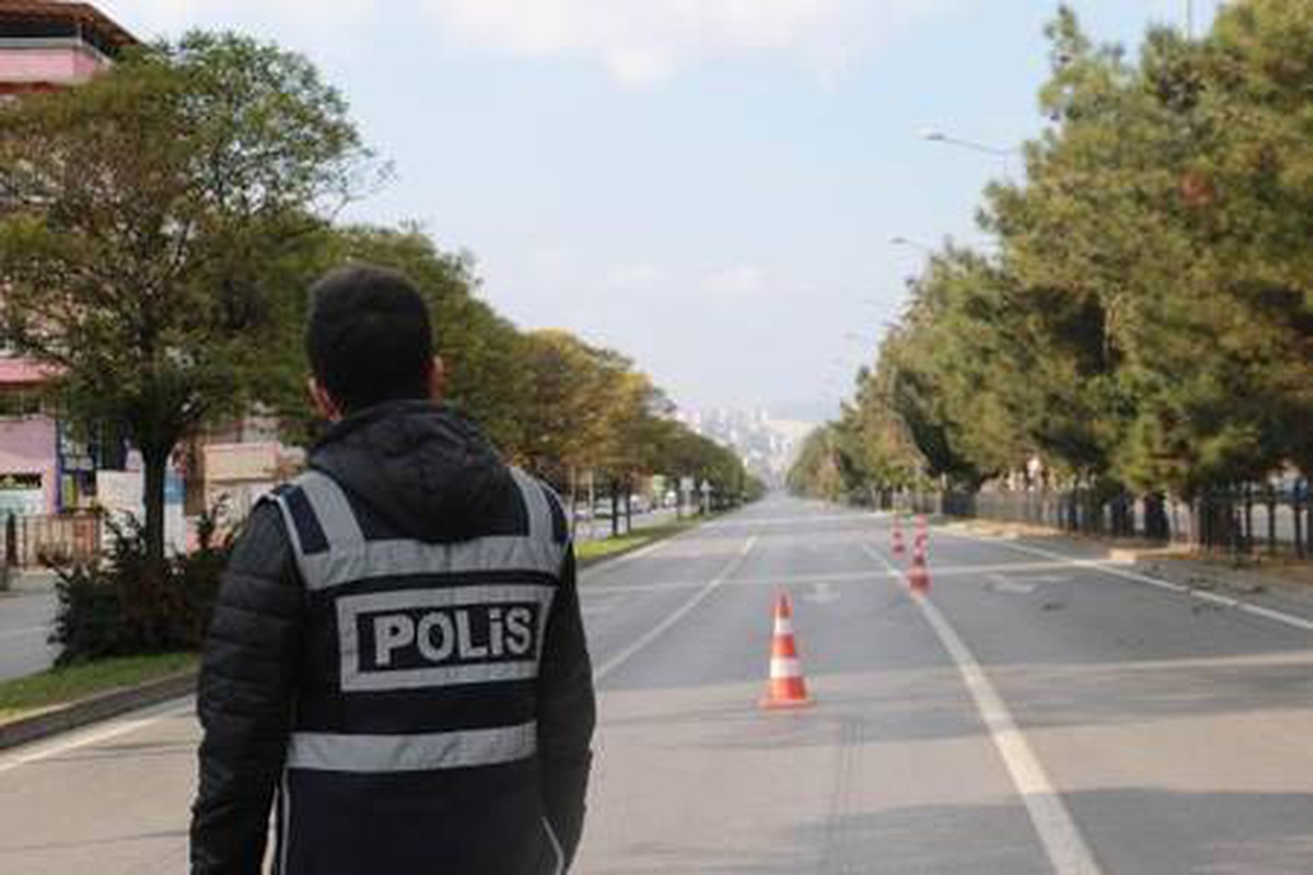 Samsun\'da kısıtlamayı ihlal eden 189 kişiye 553 bin lira ceza
