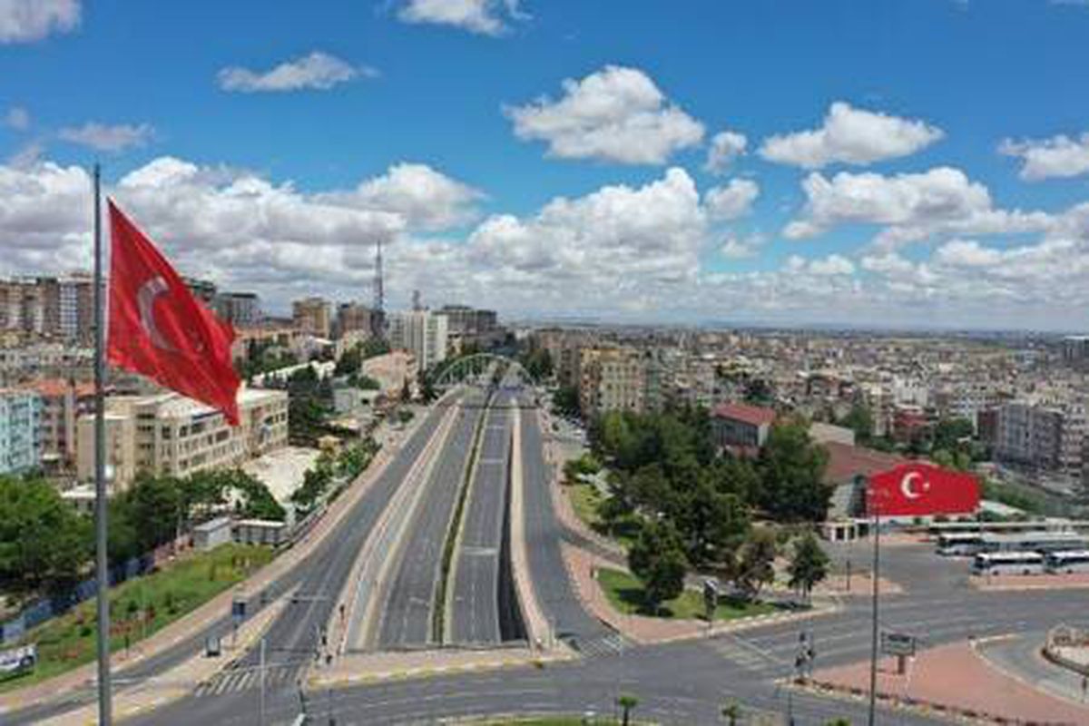 Son dakika haber: Şanlıurfa\'da kısıtlamaya uyuluyor