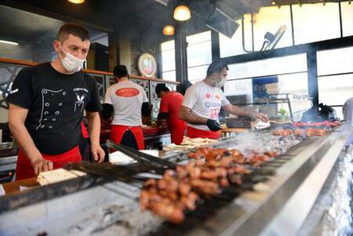 Adana\'da kısıtlamada kebap siparişi 5 katına çıktı