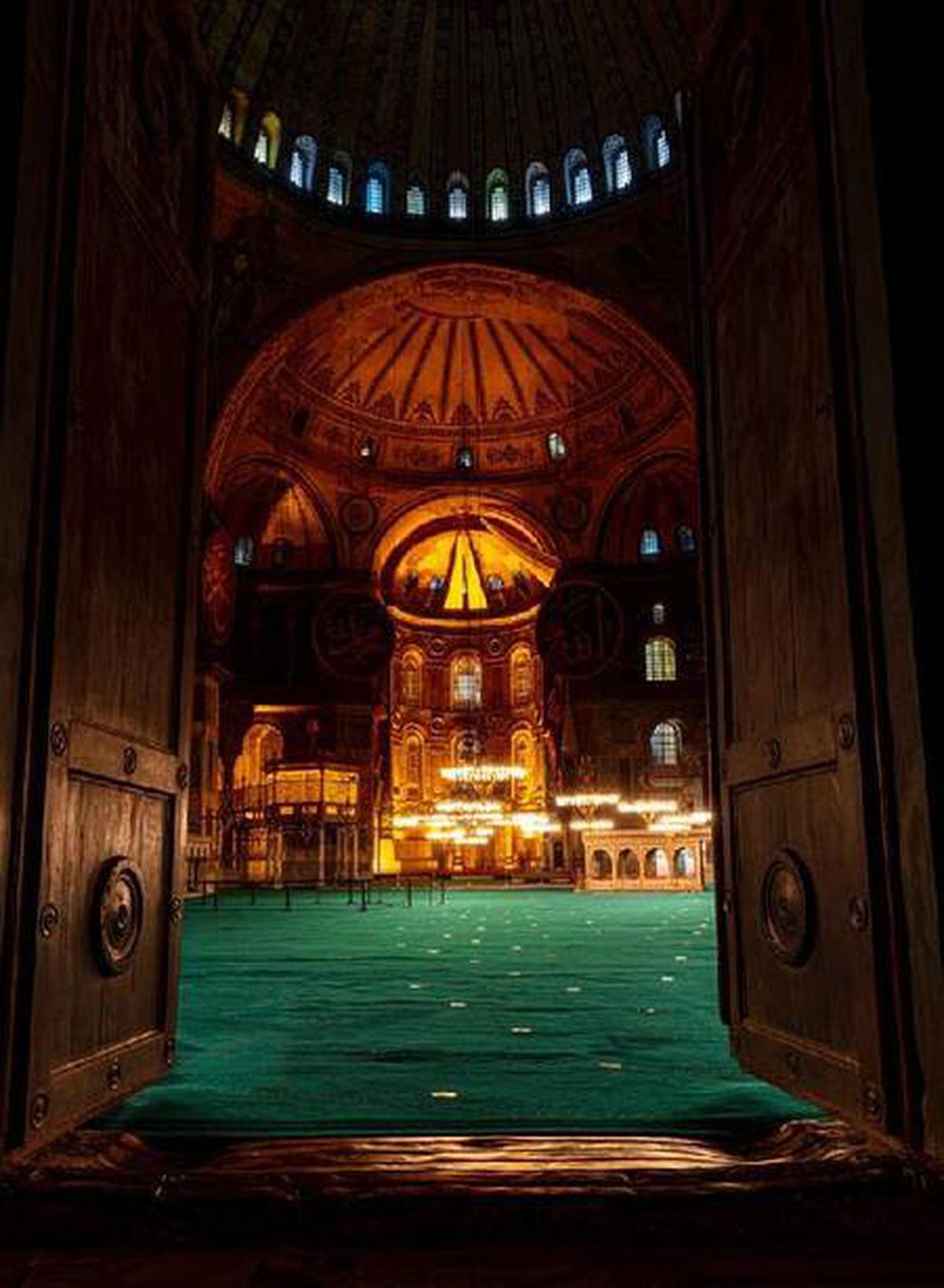 Ayasofya\'nın hat levhaları bakıma alınıyor
