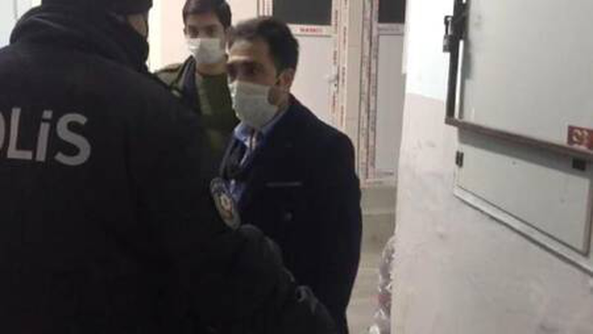 Son dakika haber! Esenyurt\'ta "Cenazemiz vardı" dediler kahvehanede oyun oynarken yakalandılar