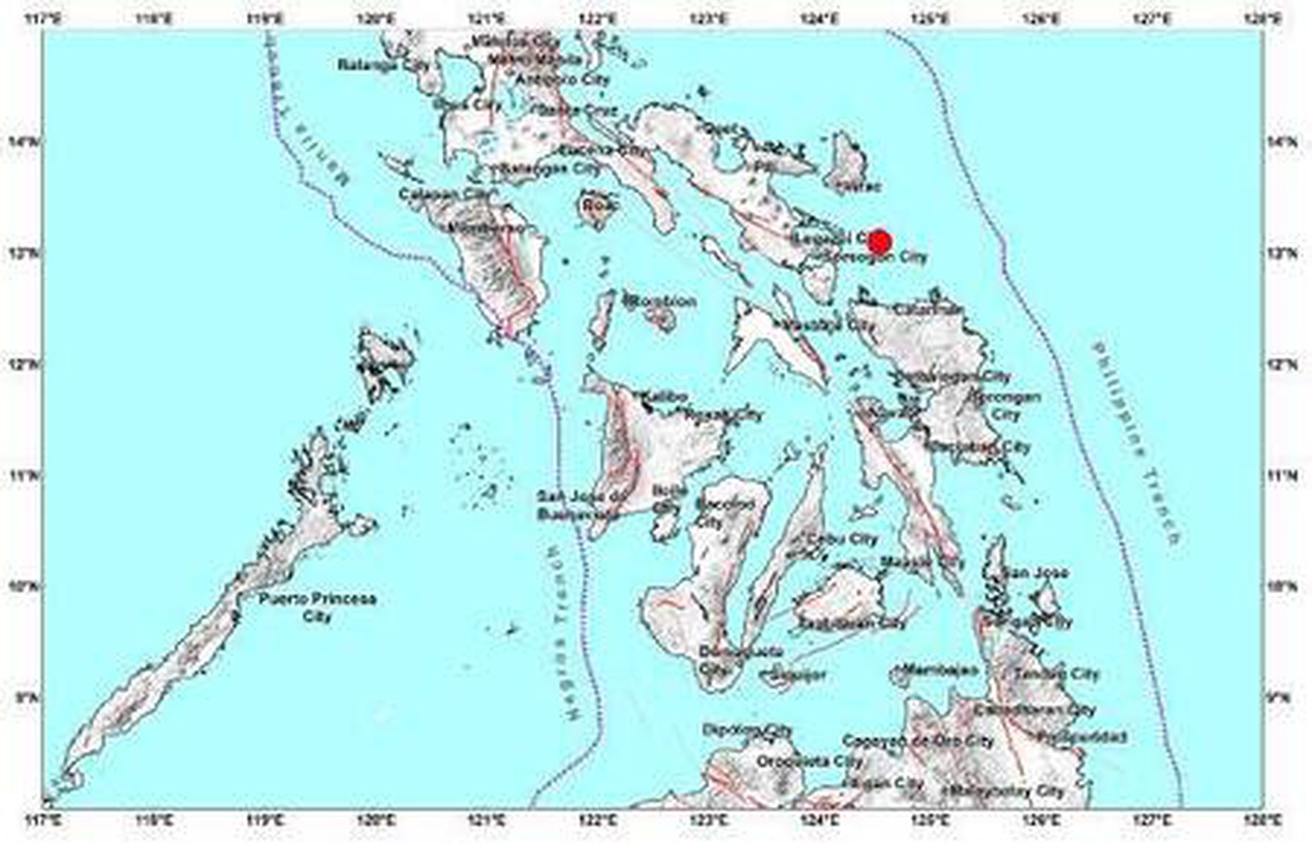 Filipinler\'de 6.4 büyüklüğünde deprem