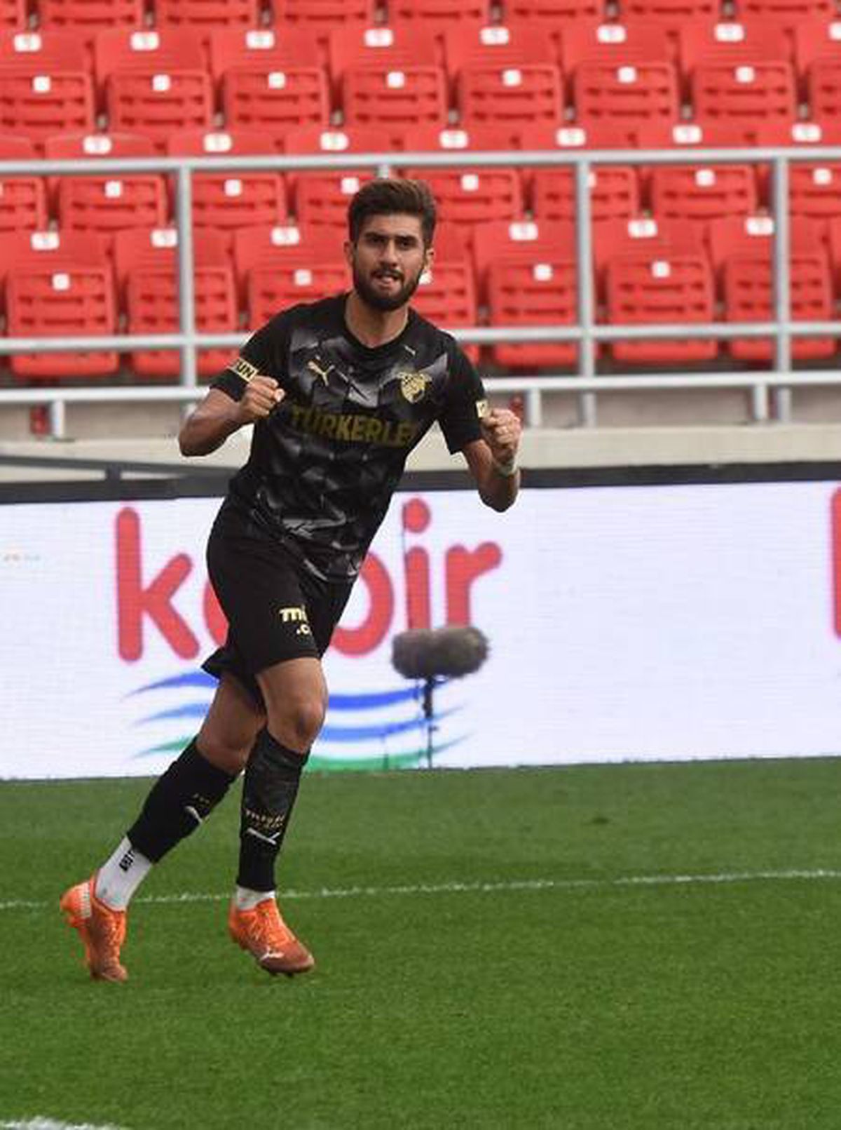 Göztepe rekor peşinde
