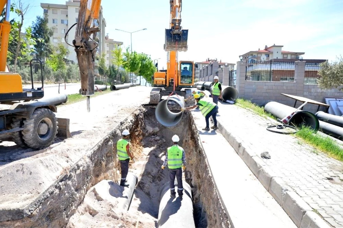 İzmir\'e alternatif su hattı geliyor: Bazı bölgelerde 36 saat su kesintisi yapılacak
