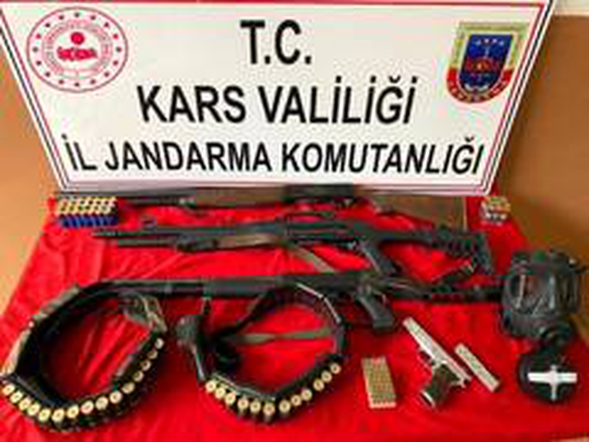 Kağızman\'da jandarmadan şafak operasyonu!