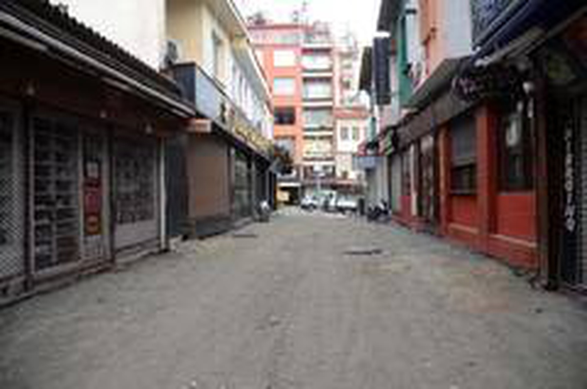 Kuşadası\'nın ünlü Barlar Sokağı yenileniyor