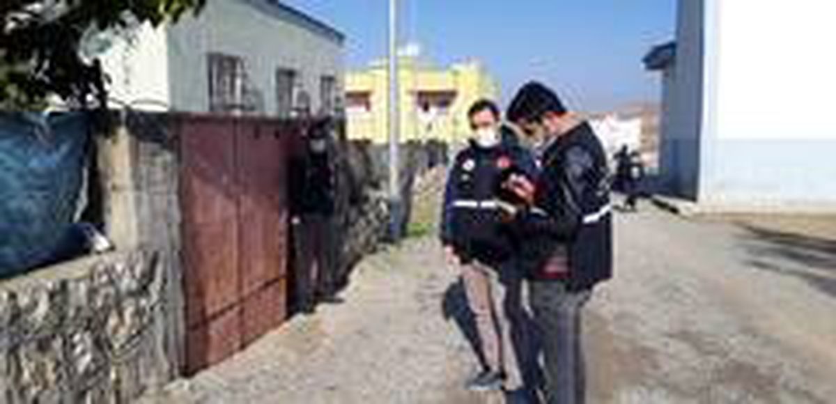 Siirt\'te 40 kişilik teknik ekip deprem hasar tespit çalışmalarına devam ediyor