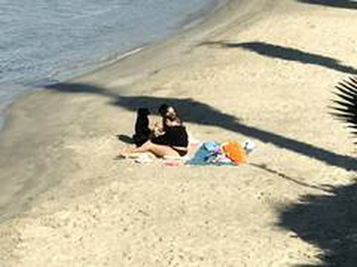 Turistlerin kısıtlamada deniz keyfi