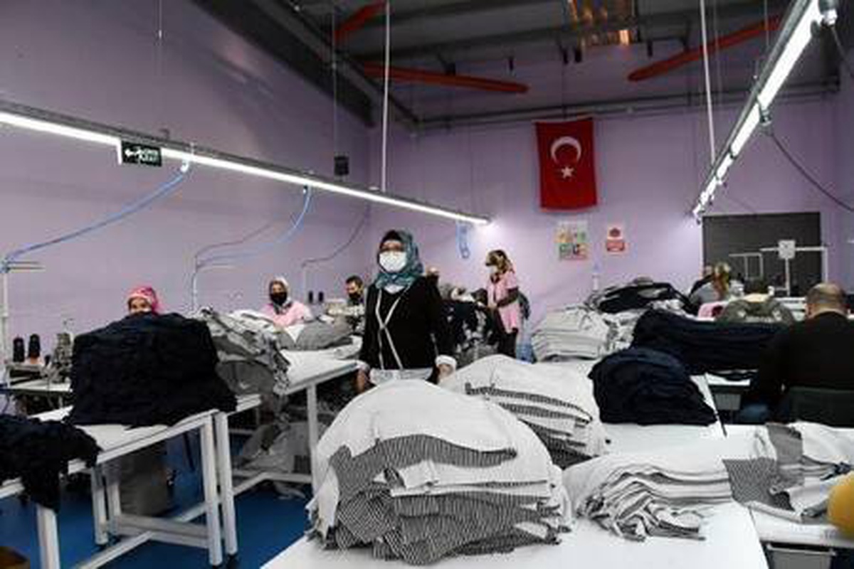 Son dakika... Vaka sayıları arttı; Trakya\'daki sanayi kuruluşları bazı bölümleri kapattı