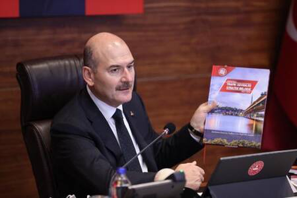 Bakan Soylu: Trafik kazalarında ölüm oranının azaltılması hedefini tutturan iki ülkeden biriyiz