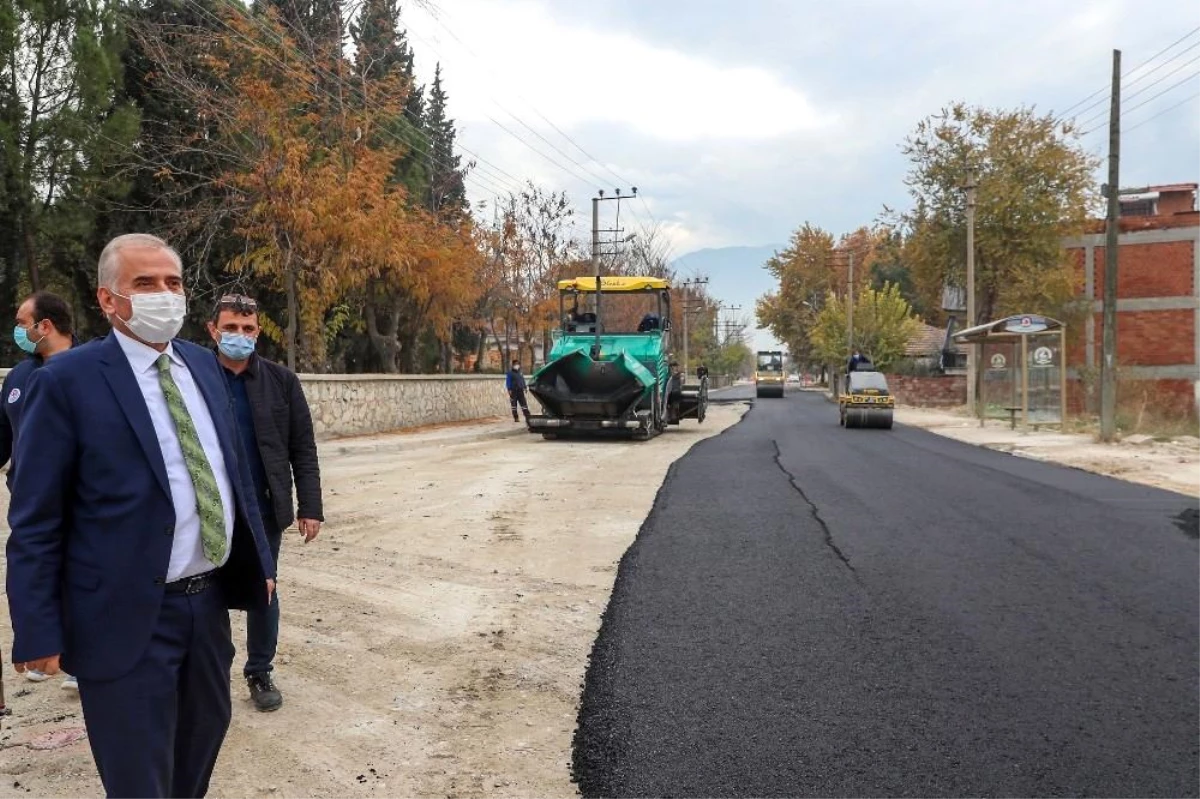 Başkan Zolan geçici asfalt çalışmalarında incelemelerde bulundu