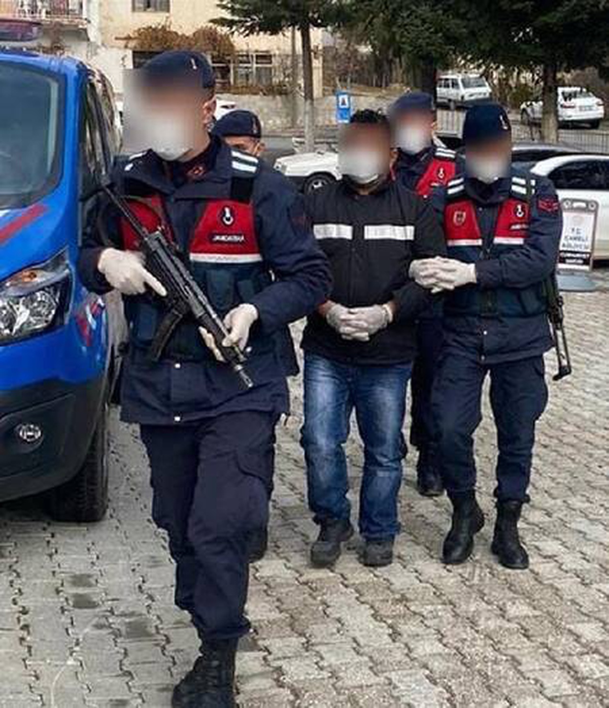 Baz istasyonlarından hırsızlığa 1 tutuklama daha