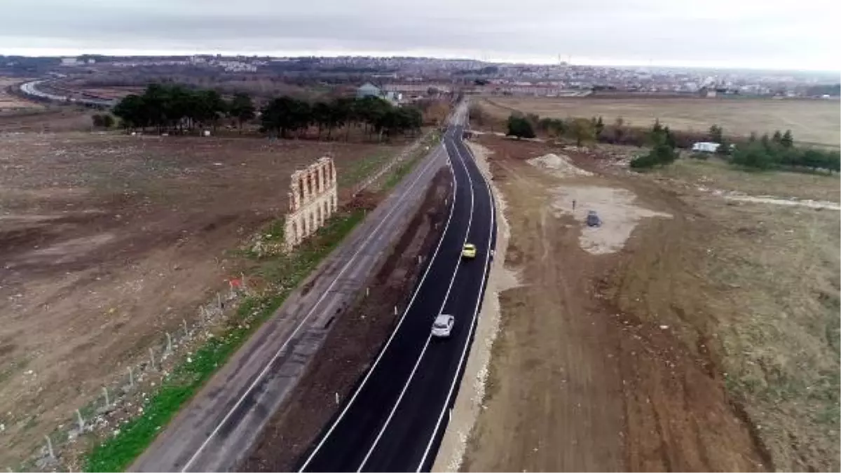 Son dakika haberleri: Edirne\'de tarihi yapının korunması için yol kaydırıldı