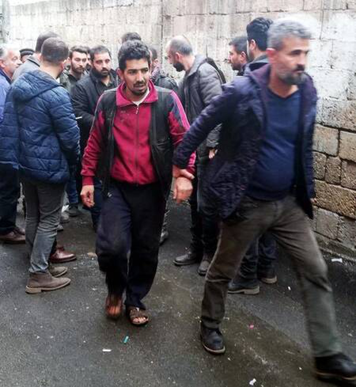 Eşi ve 3 çocuğunu öldüren sanığa 4 kez ağırlaştırılmış müebbet hapis cezası