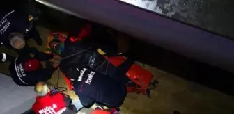 İnşaata sipariş götüren kurye, havalandırma boşluğuna düştü