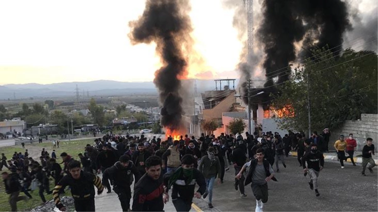 Irak Kürt Bölgesel Yönetimi\'nde protestocular binaları ateşe verdi: 15 yaralı