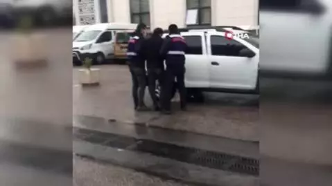 - Jandarma'dan FETÖ operasyonu - Jandarma'dan FETÖ operasyonu