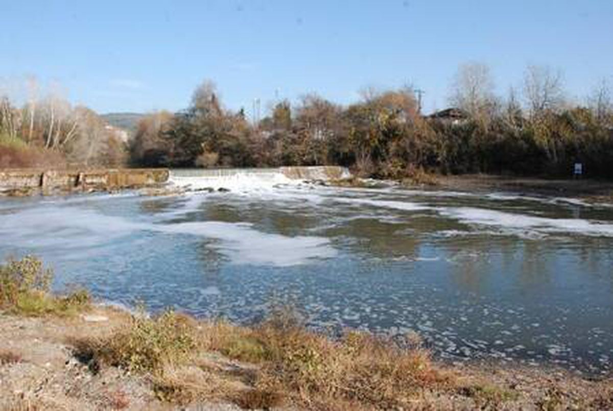 Bartın Irmağı köpürdü, inceleme başlatıldı