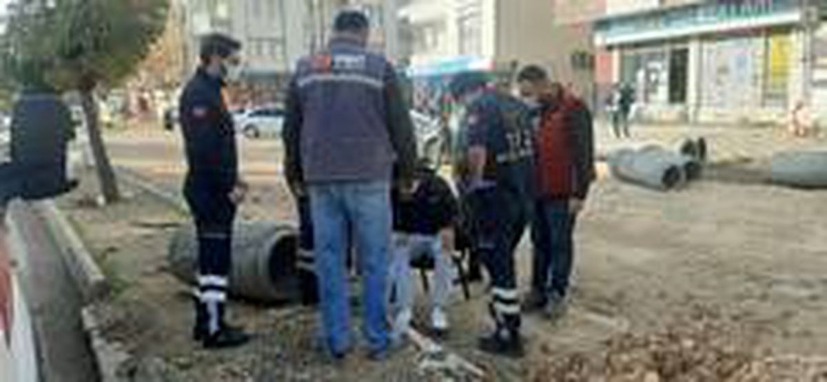 Kamyonet yayaya çarptı: 1 yaralı