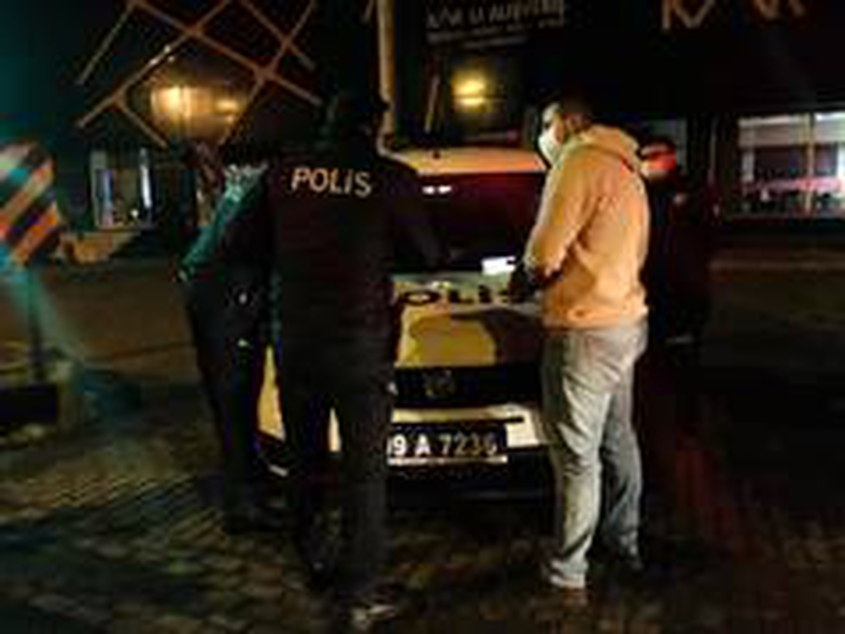 Son dakika haber | Polisin \'dur\' ihtarına uymayan sürücü alkollü çıktı