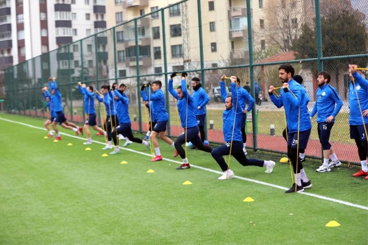 Talasgücü Belediyespor hazırlıklarını sürdürüyor