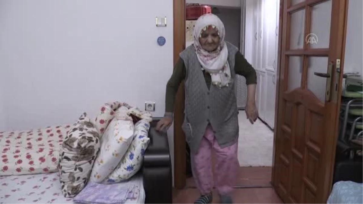 116 yaşındaki kadın, Kovid-19\'u yenerek sağlığına kavuştu
