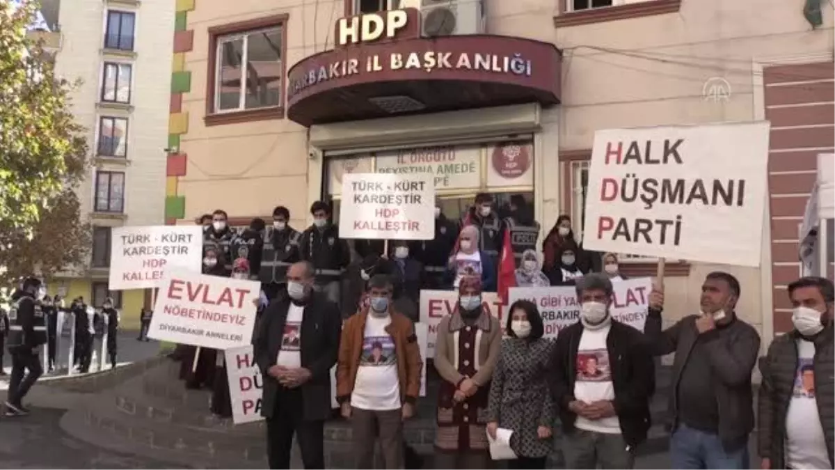 DİYARBAKIR - Diyarbakır anneleri 10 Aralık İnsan Hakları Günü\'nde HDP\'ye seslendi