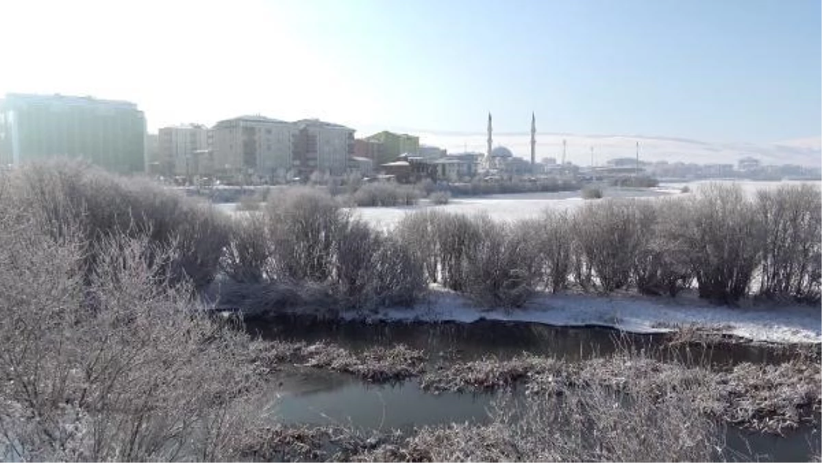 Erzurum\'un Tekman ilçesi eksi 16,9\'la en soğuk yerleşim