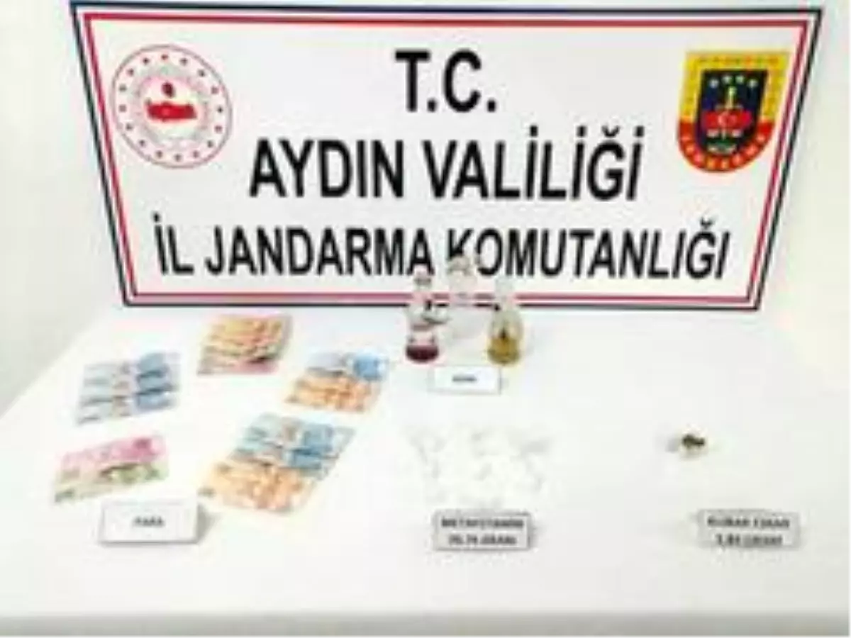JASAT\'ın durdurduğu şüpheliden uyuşturucu çıktı