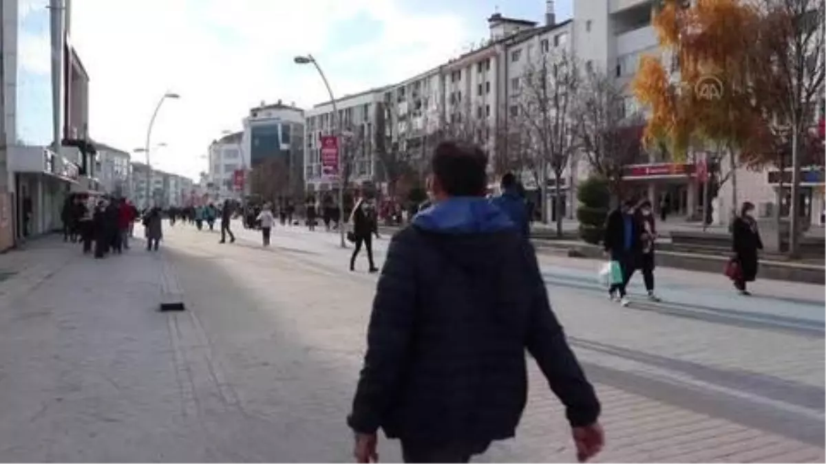 Son dakika haberi! Kentin en yoğun caddesine "2 bin kişi sınırı" getirildi