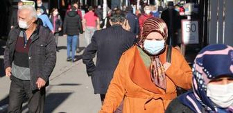 Samsun'un caddelerinde yoğunluk azalmıyor