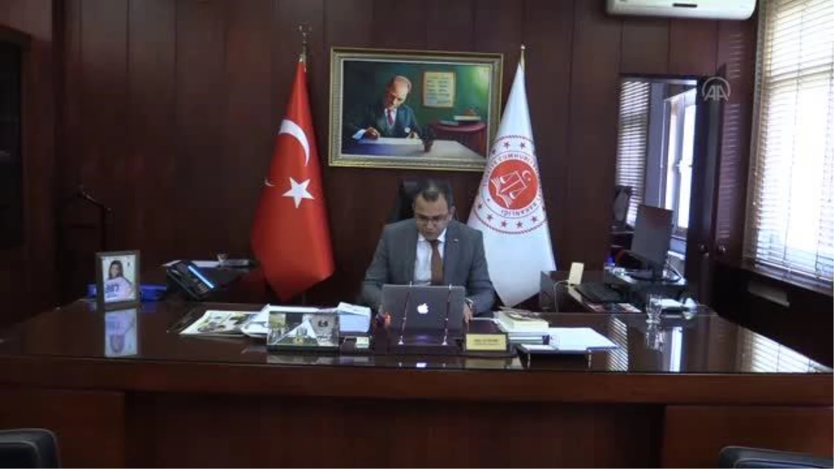 Aksaray Cumhuriyet Başsavcısı Aydemir, AA\'nın "Yılın Fotoğrafları" oylamasına katıldı