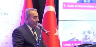 'Bozkırın Bilge Kalemi' Aytmatov tüm yönleriyle Uluslararası 4. Issık Göl Forumu'nda ele alındı