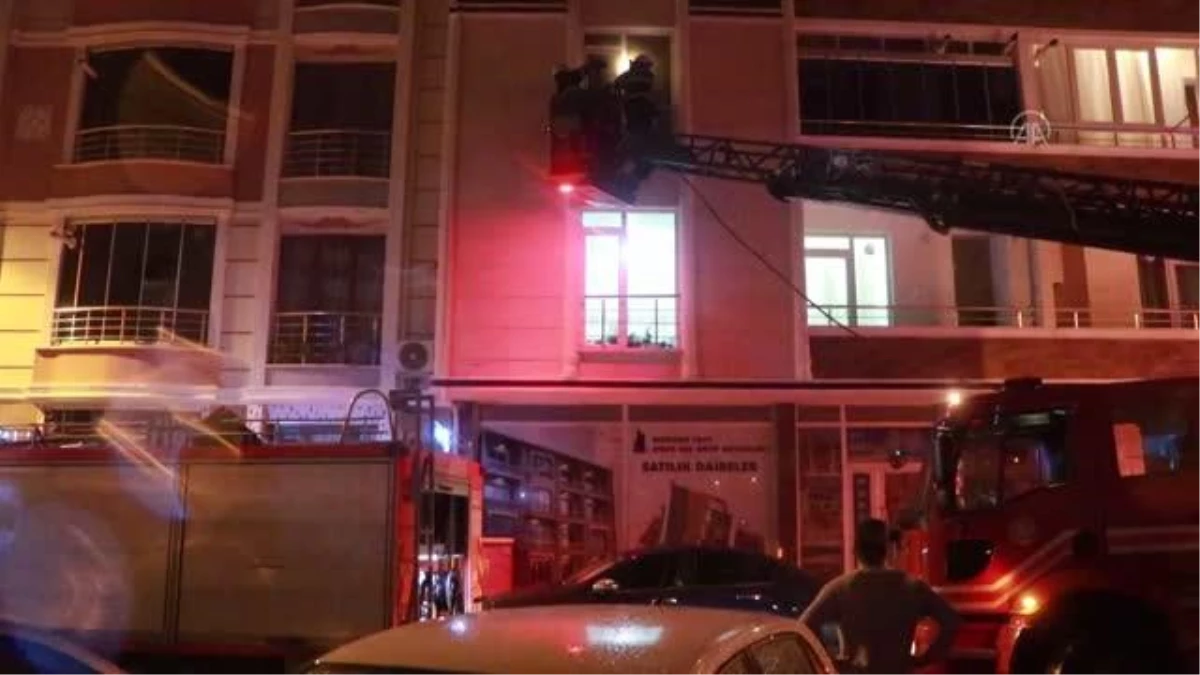 KIRKLARELİ - Evde çıkan yangında dumandan etkilenen kişi hastaneye kaldırıldı