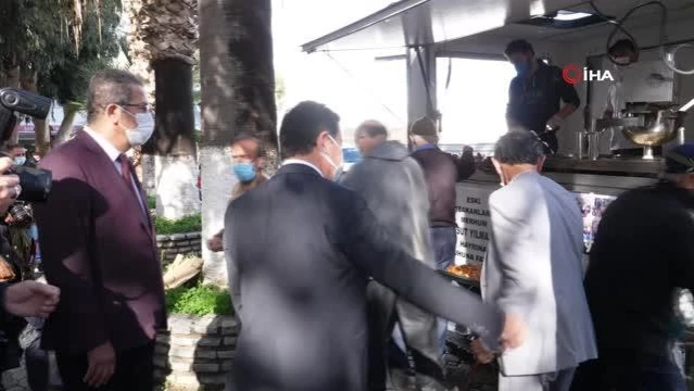 Bodrum'da Mesut Yılmaz için lokma dağıtıldı