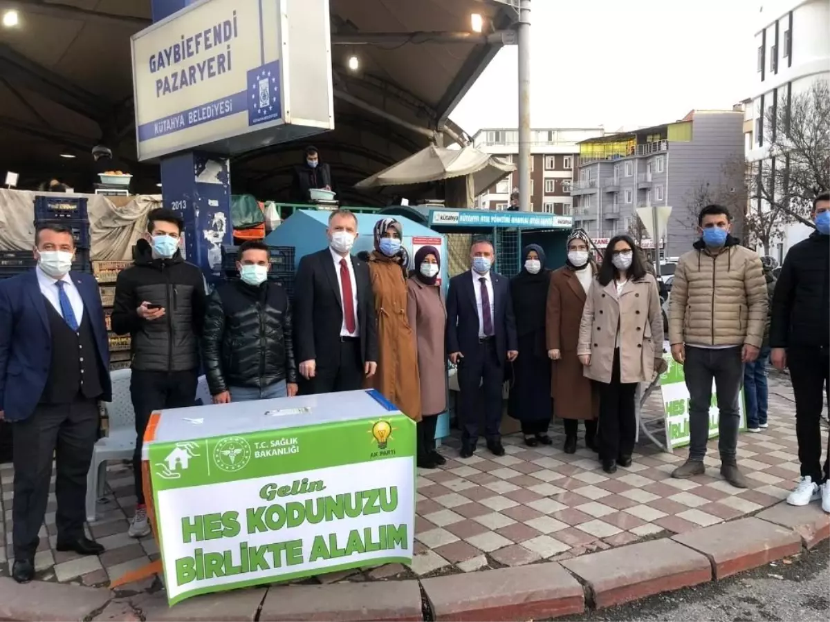 Pazaryerlerinde "Gelin HES kodunu birlikte alalım" stantları