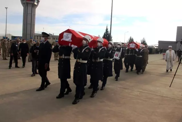 Resulayn şehitleri memleketlerine uğurlandı