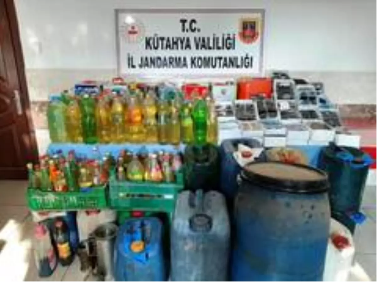 Tamirhanede 450 litre kaçak akaryakıt ve madeni yağ ele geçirildi