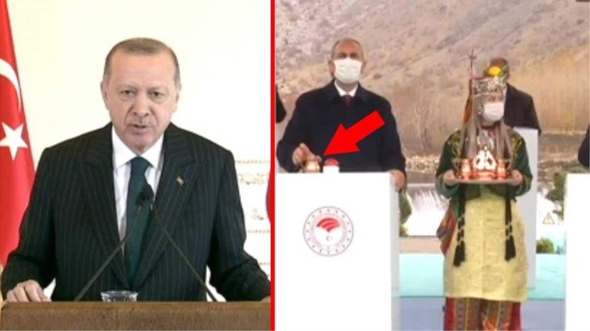 Cumhurbaşkanı Erdoğan, ikram edilen suyu kürsüye bırakan Bakan Gül\'ü uyardı: Maskeyi çıkar da öyle iç