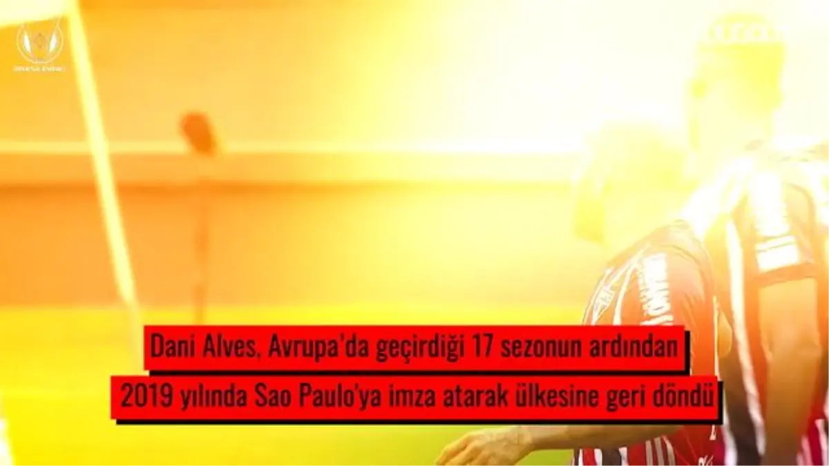 Dani Alves\'in Brezilya\'ya Başarılı Dönüşü