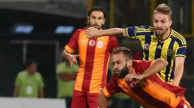 Eski Galatasarayli Dan Fenerbahce Ye Olay Gonderme Klasiklesen Mac Sonu Fotografi Olacak Mi Son Dakika Spor